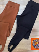Calça Legguing Cintura Alta Com Pezinho